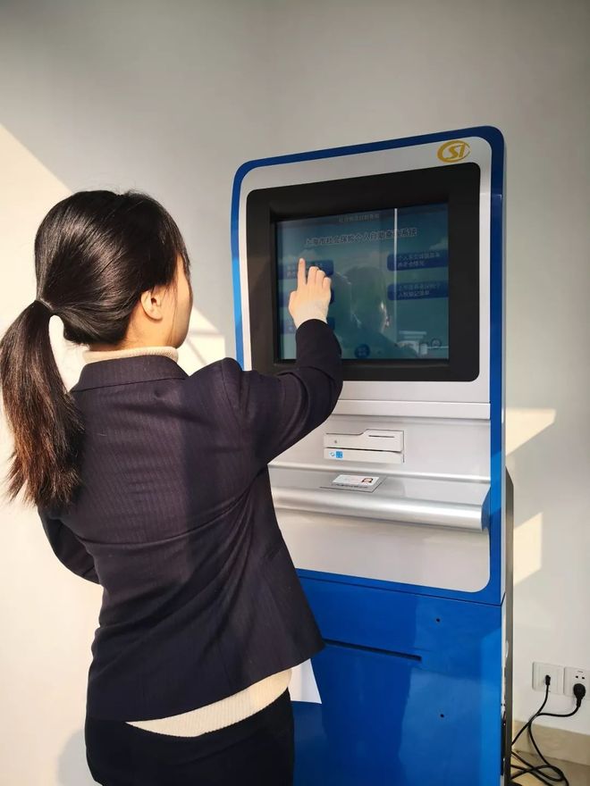 石家庄24小时套医保卡回收(24小时套医保卡回收什么意思)